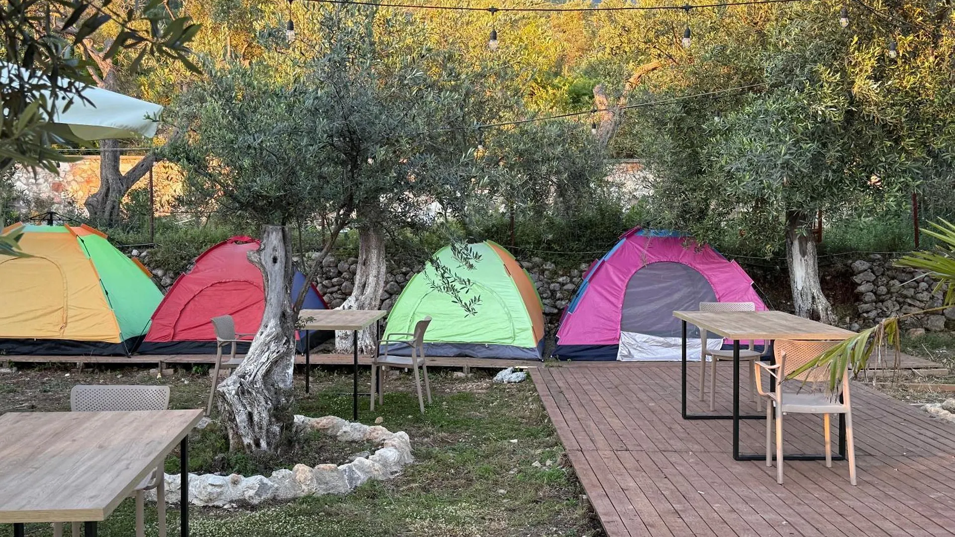 Tente de luxe Oasis Camping Dhërmi Albanie