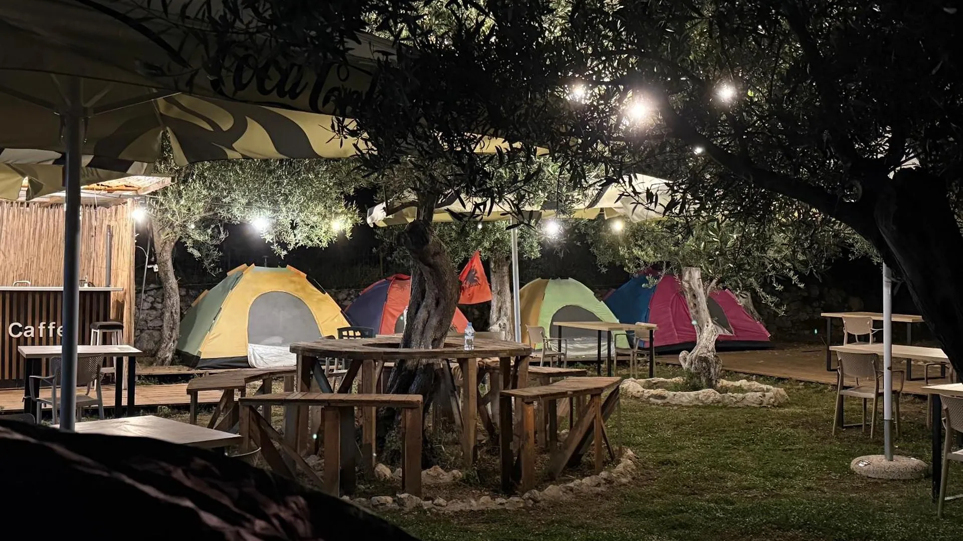 Tente de luxe Oasis Camping Dhërmi